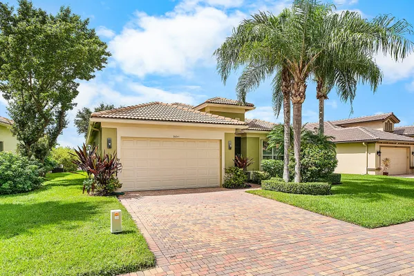 Property Slideshow image 2 of 43 | 14841 strand ln # 14841, Delray Beach, FL, 33446