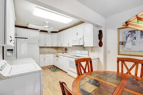 Property Slideshow image 2 of 31 | 14 westgate ln d, Boynton Beach, FL, 33436