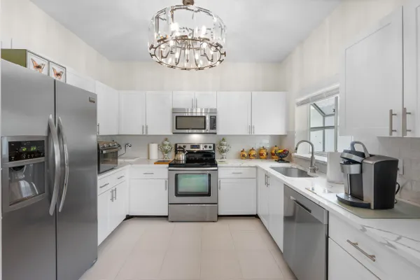 Property Slideshow image 2 of 63 | 11602 briarwood cir apt 4, Boynton Beach, FL, 33437