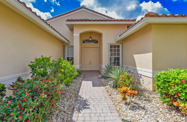 Property Slideshow image 3 of 63 | 6710 garde rd, Boynton Beach, FL, 33472