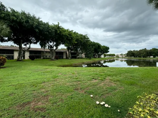 Property Slideshow image 2 of 13 | 15488 lakes of delray blvd apt 207, Delray Beach, FL, 33484