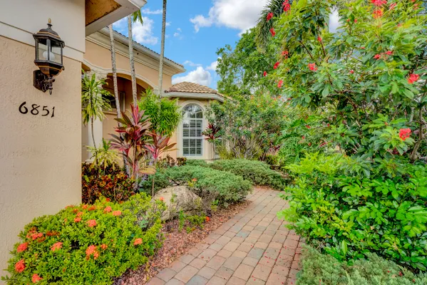 Property Slideshow image 3 of 54 | 6851 milani st, Lake Worth, FL, 33467