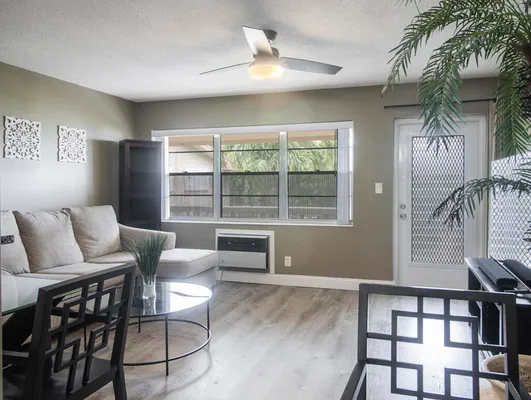 Property Slideshow image 3 of 37 | 98 bedford d # 98, West Palm Beach, FL, 33417