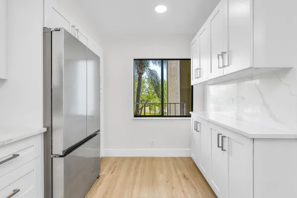 Property Slideshow image 3 of 17 | 7290 kinghurst dr 301, Delray Beach, FL, 33446