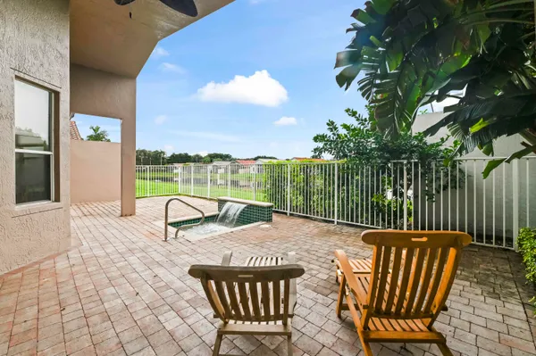 Property Slideshow image 3 of 59 | 6703 sherbrook dr, Boynton Beach, FL, 33437