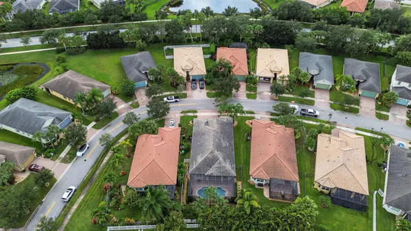 Property Slideshow image 3 of 106 | 11894 sw crestwood cir, Port Saint Lucie, FL, 34987