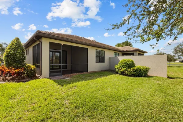 Property Slideshow image 3 of 53 | 4313 beauty leaf cir, Vero Beach, FL, 32967