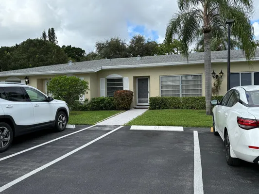 Property Slideshow image 2 of 20 | 13788 via flora b, Delray Beach, FL, 33484