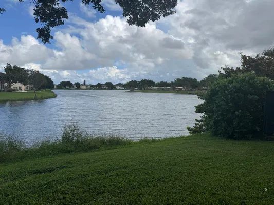 Property Slideshow image 2 of 29 | 393 chatham t, West Palm Beach, FL, 33417