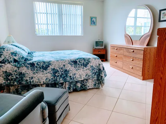 Property Slideshow image 3 of 29 | 2800 nw 47th ter 304b, Lauderdale Lakes, FL, 33313