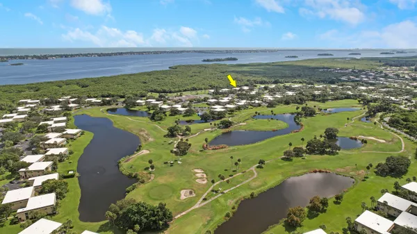 Property Slideshow image 2 of 28 | 16 vista gardens trl 106, Vero Beach, FL, 32962