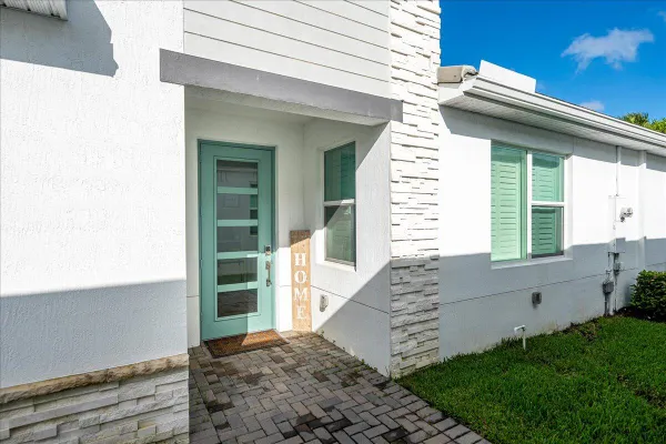 Property Slideshow image 3 of 53 | 11543 sw viridian blvd, Port Saint Lucie, FL, 34987