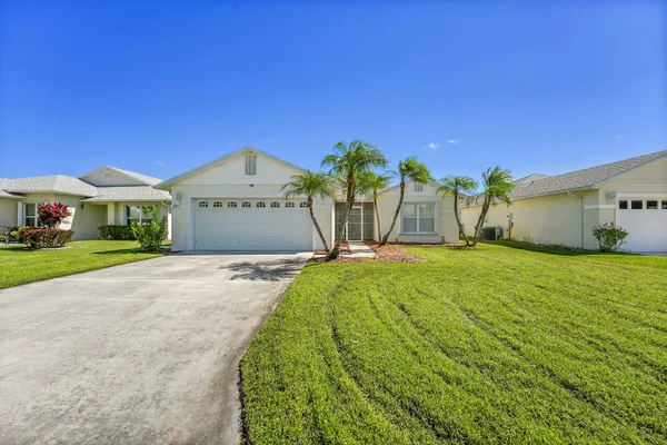Property Slideshow image 2 of 29 | 6245 alexandria cir, Fort Pierce, FL, 34982