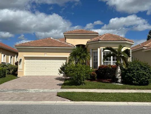 Property Slideshow image 2 of 44 | 7252 demedici cir, Delray Beach, FL, 33446
