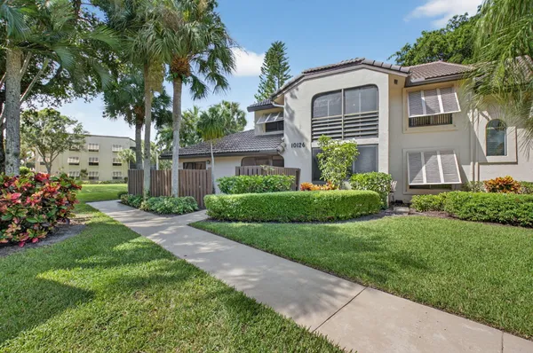Property Slideshow image 2 of 45 | 10126 mangrove dr apt 102, Boynton Beach, FL, 33437