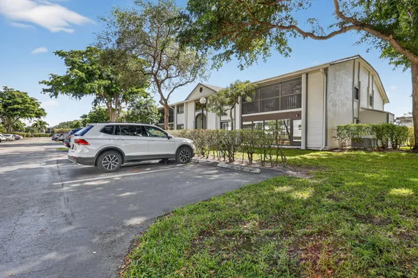 Property Slideshow image 2 of 61 | 15453 lakes of delray blvd apt 207, Delray Beach, FL, 33484