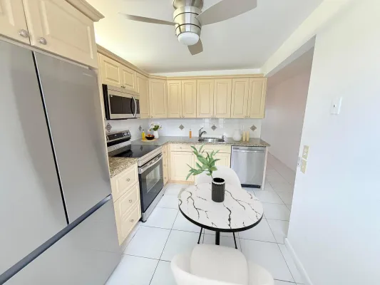 Property Slideshow image 2 of 55 | 1036 hythe b b, Boca Raton, FL, 33434