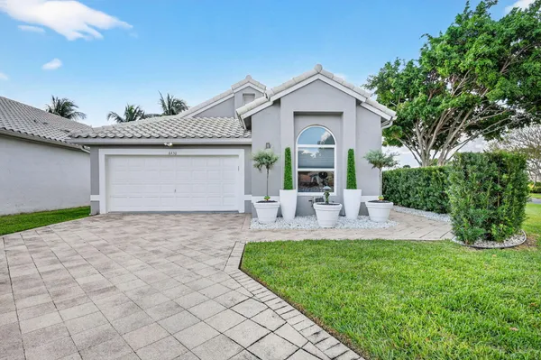 Property Slideshow image 2 of 111 | 6430 three lakes ln, Boynton Beach, FL, 33437