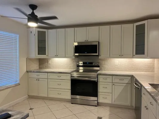 Property Slideshow image 2 of 11 | 5600 fairway park dr 103, Boynton Beach, FL, 33437