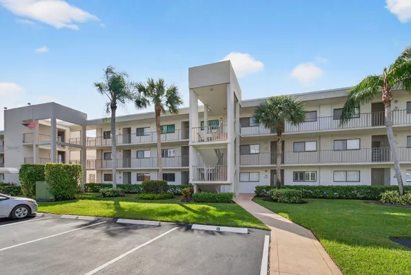 Property Slideshow image 2 of 114 | 5574 witney dr 109, Delray Beach, FL, 33484