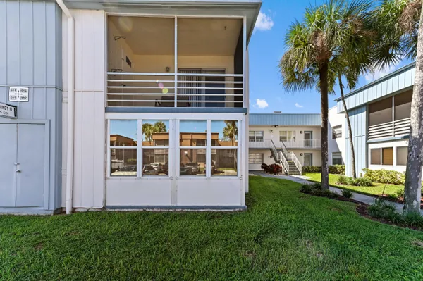 Property Slideshow image 3 of 36 | 616 burgundy m, Delray Beach, FL, 33484