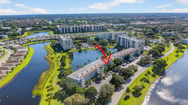 Property Slideshow image 2 of 49 | 7270 ashford pl 208, Delray Beach, FL, 33446