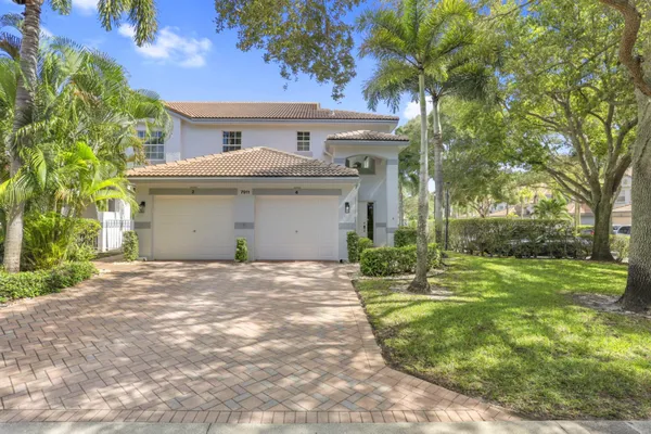 Property Slideshow image 2 of 38 | 7911 laina ln apt 4, Boynton Beach, FL, 33437