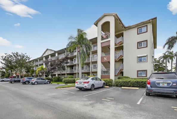 Property Slideshow image 2 of 13 | 1500 sw 131st way 108n, Pembroke Pines, FL, 33027