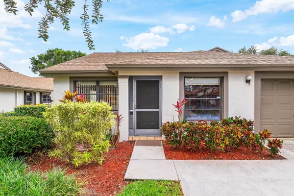 Property Slideshow image 3 of 42 | 8054 summerview ter, Boca Raton, FL, 33496