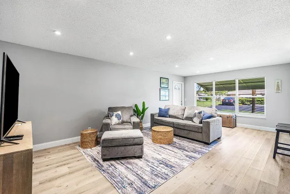 Property Slideshow image 3 of 28 | 837 north dr c, Delray Beach, FL, 33445