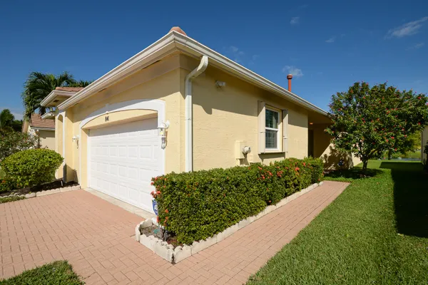 Property Slideshow image 3 of 57 | 841 sw rocky bayou ter, Port Saint Lucie, FL, 34986