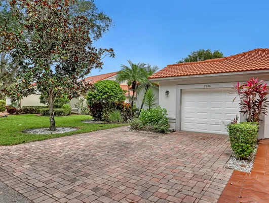 Property Slideshow image 2 of 48 | 7698 majestic palm dr, Boynton Beach, FL, 33437