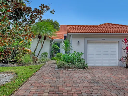 Property Slideshow image 3 of 48 | 7698 majestic palm dr, Boynton Beach, FL, 33437