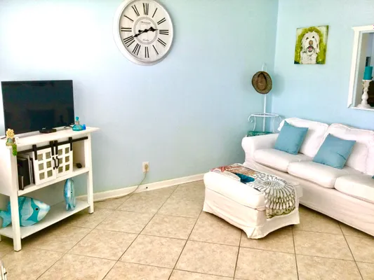 Property Slideshow image 2 of 84 | 107 sheffield e unit e, West Palm Beach, FL, 33417