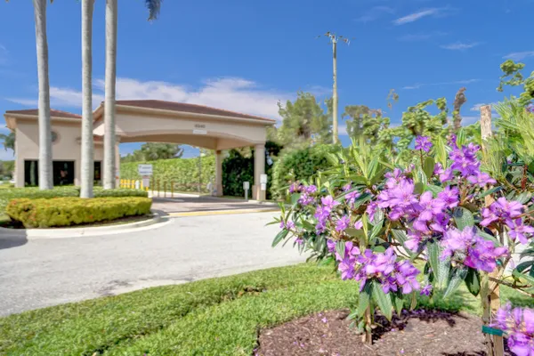 Property Slideshow image 2 of 42 | 14426 amberly ln apt 604, Delray Beach, FL, 33446