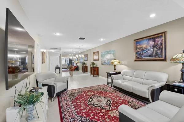 Property Slideshow image 2 of 46 | 1141 violet ter apt 202, Delray Beach, FL, 33445