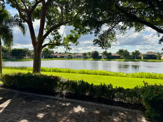 Property Slideshow image 3 of 37 | 10605 montrose bay ave, Boynton Beach, FL, 33473