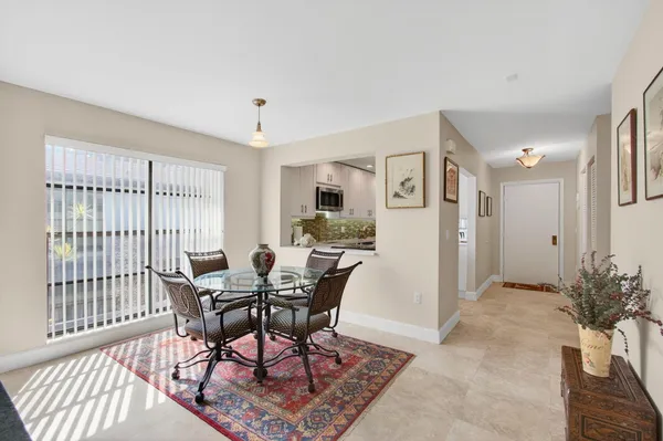 Property Slideshow image 3 of 40 | 30 southport ln h, Boynton Beach, FL, 33436