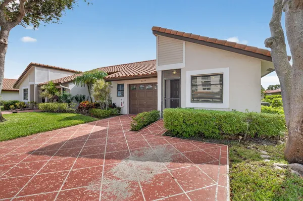 Property Slideshow image 2 of 89 | 6234 pointe regal cir, Delray Beach, FL, 33484