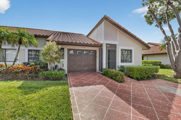 Property Slideshow image 3 of 89 | 6234 pointe regal cir, Delray Beach, FL, 33484