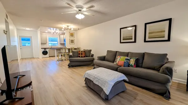 Property Slideshow image 2 of 23 | 2950 se ocean blvd 5-2, Stuart, FL, 34996