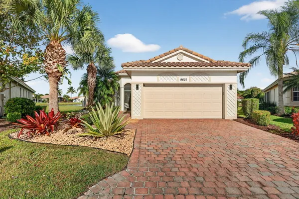 Property Slideshow image 3 of 75 | 9621 sw camellia ct, Port Saint Lucie, FL, 34987