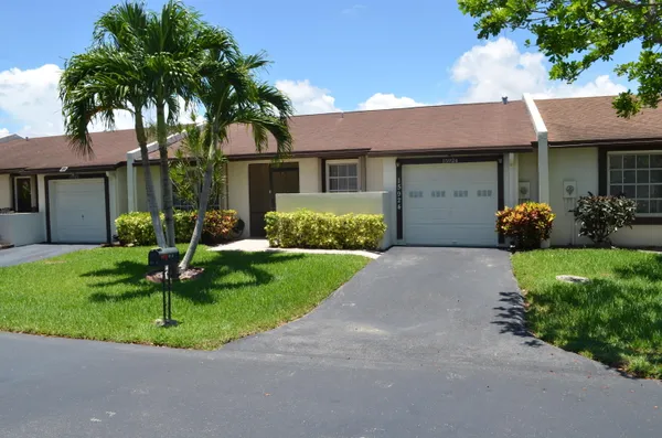Property Slideshow image 2 of 61 | 15924 laurel oak cir, Delray Beach, FL, 33484