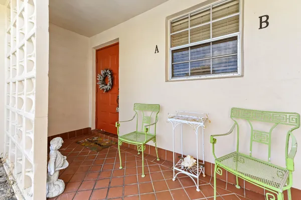 Property Slideshow image 3 of 27 | 5165 nw 3rd st a, Delray Beach, FL, 33445