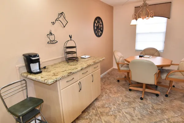 Property Slideshow image 2 of 21 | 3020 hythe b # 3020b, Boca Raton, FL, 33434