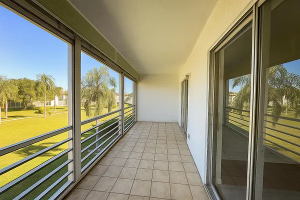 Property Slideshow image 3 of 22 | 3000 springdale blvd v303, Palm Springs, FL, 33461