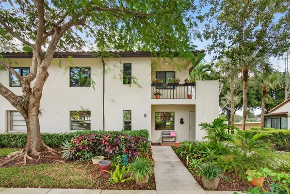 Property Slideshow image 2 of 95 | 21668 arriba real apt 43h, Boca Raton, FL, 33433