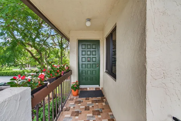 Property Slideshow image 3 of 75 | 21668 arriba real apt 43h, Boca Raton, FL, 33433