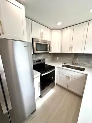 Property Slideshow image 3 of 29 | 121 sheffield f, West Palm Beach, FL, 33417