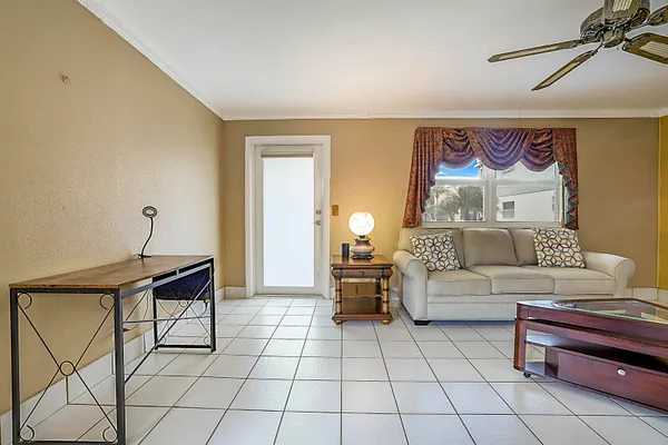 Property Slideshow image 2 of 21 | 643 flanders, Delray Beach, FL, 33484